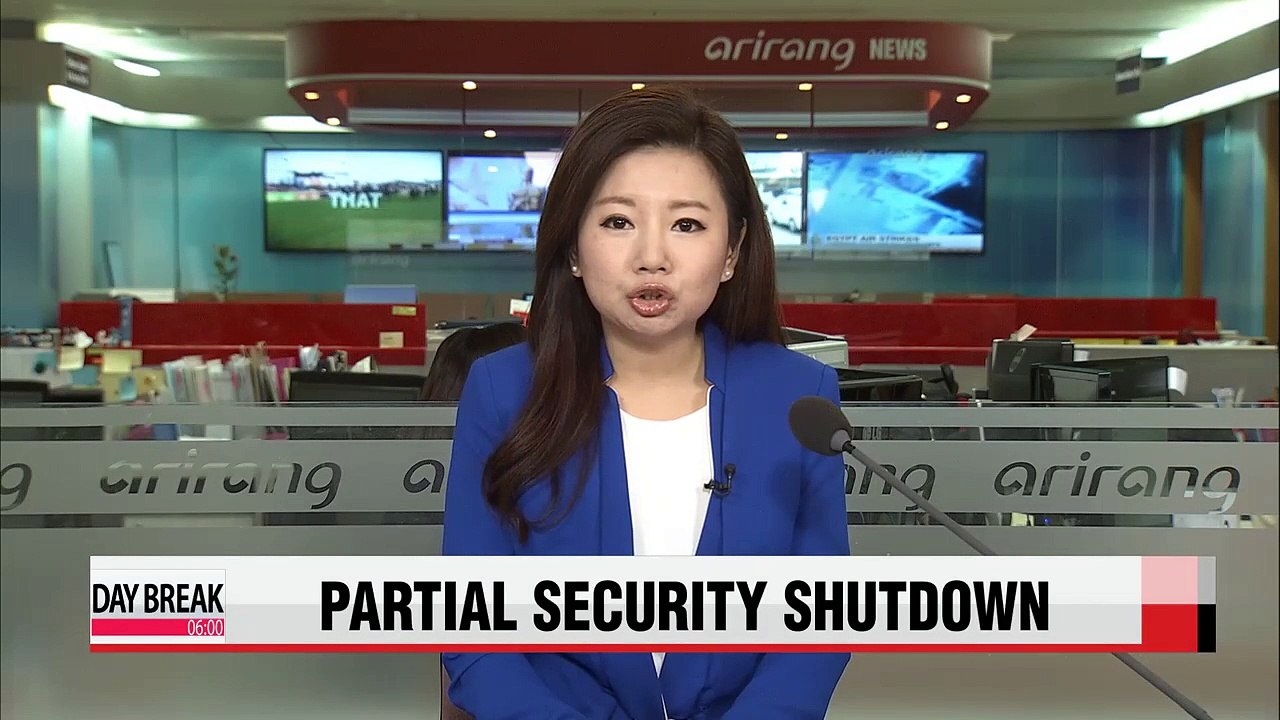 Obama warns of Homeland Security shutdown as deadline looms