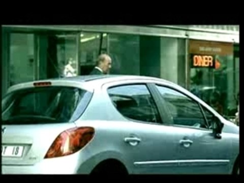 Pub Peugeot 207 - Coccinelle 2006