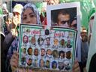 صعوبات تواجه العرب في فرنسا من أجل فرص العمل