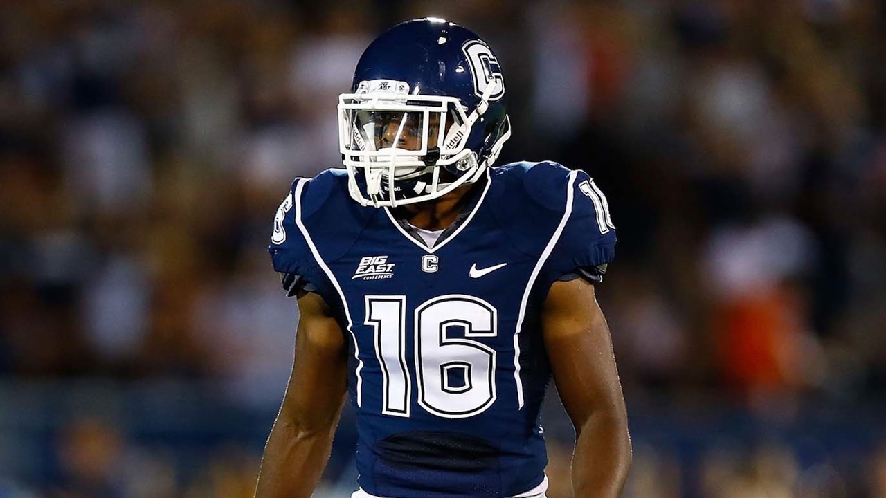Byron Jones Breaks Broad Jump Record by 8 Inche...