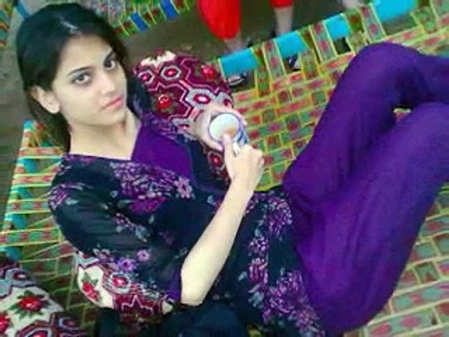 pakistani girl home made mms - video Dailymotion