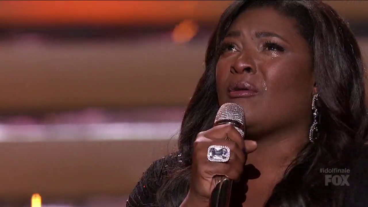 ⁣Candice Glover Wins American Idol + I Am Beautiful - Live American Idol Finale - 2013 720p