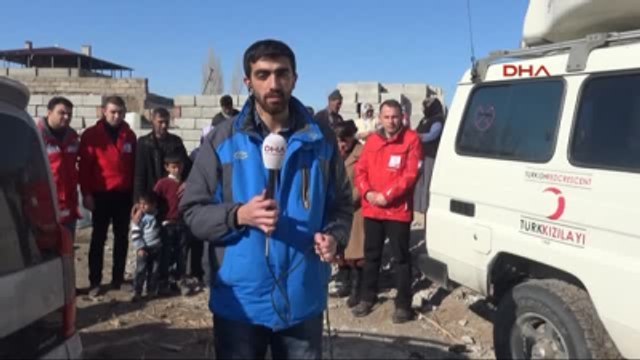 Doğubayazıt Evi Yanan Aileye Kızılay'dan Eşya Geldi