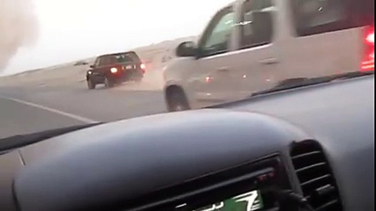 Sand storm in Dubai