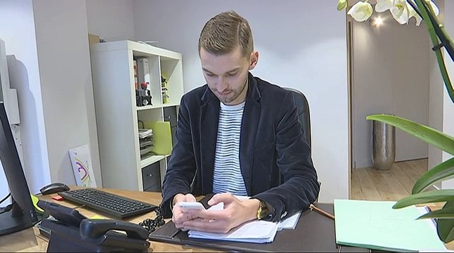 Attention, votre employeur va pouvoir lire les SMS de votre téléphone pro