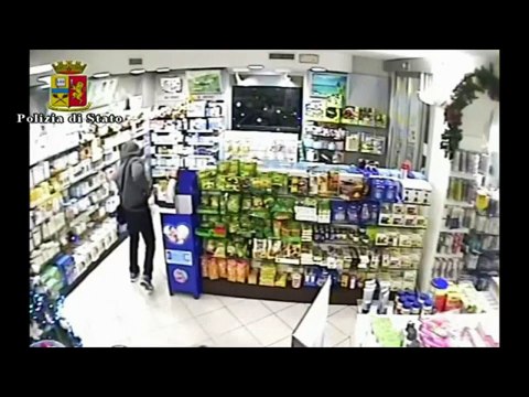 Pisa - Arrestato il rapinatore-ciclista delle farmacie (23.02.15)