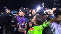 Dispute entre 2 pilotes de Nascar après un crash en pleine course .