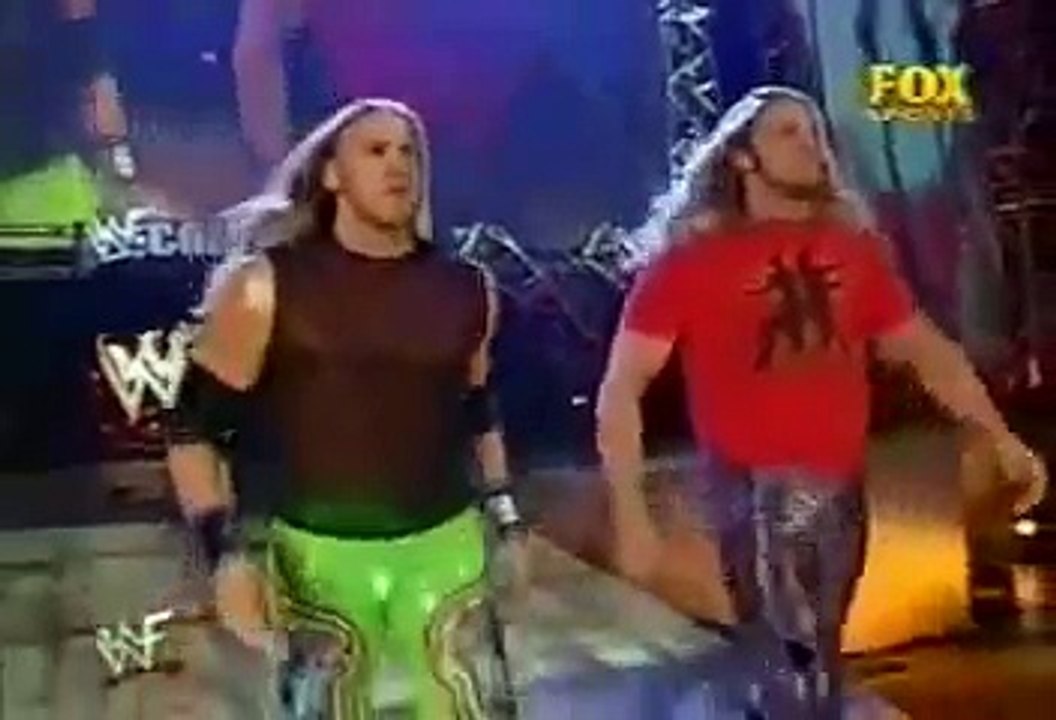 Stone Cold Steve Austin Triple H attack Kane Undertaker