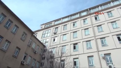 Deniz Seki'nin 5. Kattaki Odasına Demir Parmaklık