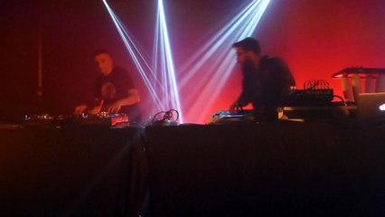 What The S***D au MAJIC - Fiyou / Flatei (live)