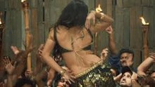 Mehwish Hayat hot dance on Billi item song Video Leaked