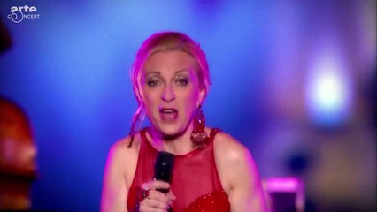 -N .DESSAY chante en duo: "" Marins,amis, amants ou maris...""