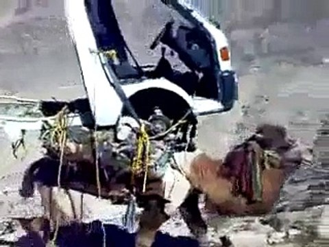 Amazing way of smuggling Vehicles- Video Dailymotion