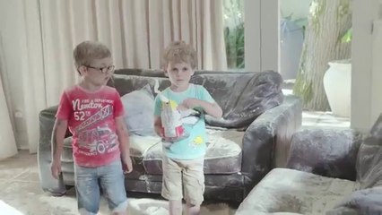 KesselsKramer Amsterdam pour C&A - vêtements et accessoires, «Today's look is» - février 2015