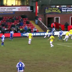 Jogador dá golpe de wrestling em "cavalo"