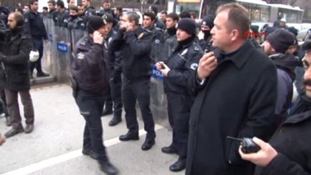 Başkentte Kadına Karşı Şiddet Eyleminde Arbede