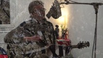 Dualiste Clip Video Musical La Fin de l'Hiver Morceau Titre de l'Album Chants Intimes pour Ours Pola