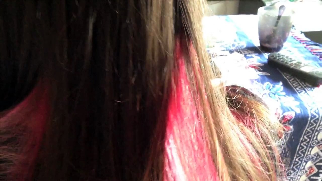 SCHERZO CAPELLI TAGLIATI