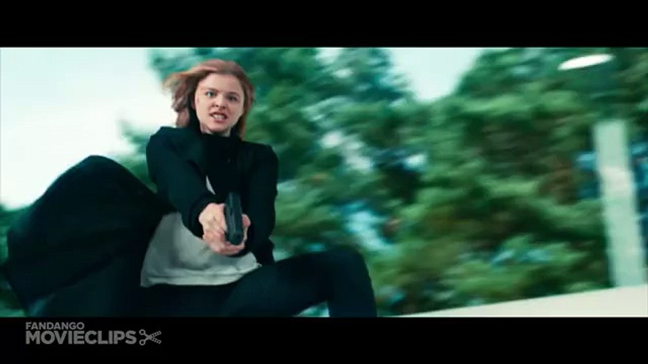 Kick-Ass 2 (9 - 10) Movie CLIP - Hit-Girl to th...