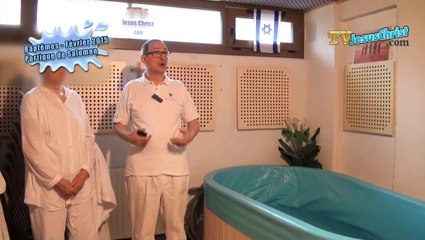 BAPTEMES D'EAU AU PORTIQUE DE SALOMON février 2015 - Pasteur Allan Rich