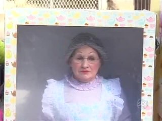 Bonecos vivos no camelô