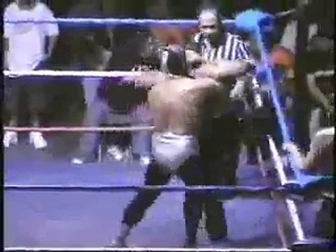 Mil Mascaras _ La Parka vs Rey Misterio Sr _ Cien Caras (2005) - Video Dailymotion