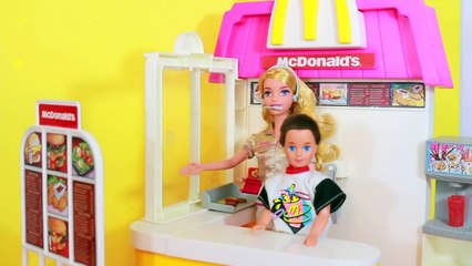 AllToyCollector McDonald's Barbie Drive-Thru TALKING Playset Disney Frozen ELSA Princess Toy Review