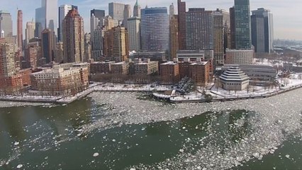 Aerial footage of icy Hudson River