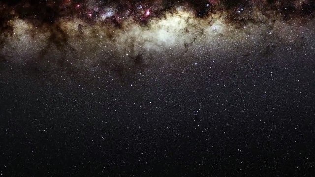 Zooming in on the globular star cluster Messier 54