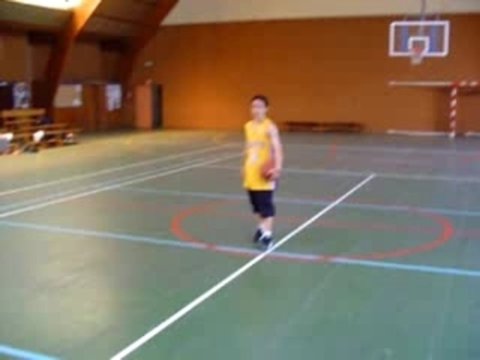 Matthieu par dessus plot