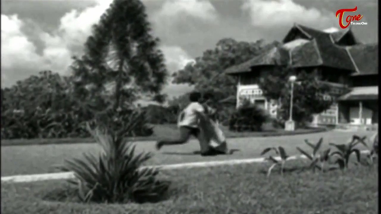 Amayakuralu Movie Songs | Nee Chupulu | Chandra Mohan | Kutty Padmini