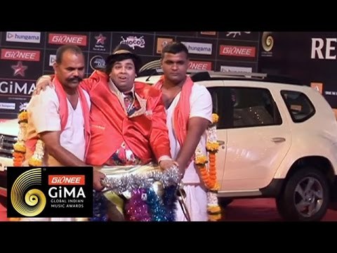 Kiku Sharda @ GiMA‬ Music Awards 2015