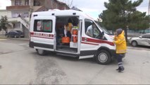 Ambulans ile Otomobil Çarpıştı