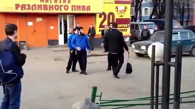 STREET FIGHTING - one russian vs three chechens