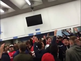 Les supporters d'Arsenal déchaînés avant le match de Ligue des Champions