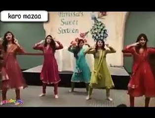 Pakistani Girls Dancing on Chammak Challo
