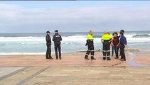 Fallecen los surfistas rescatados en la playa de Zarautz