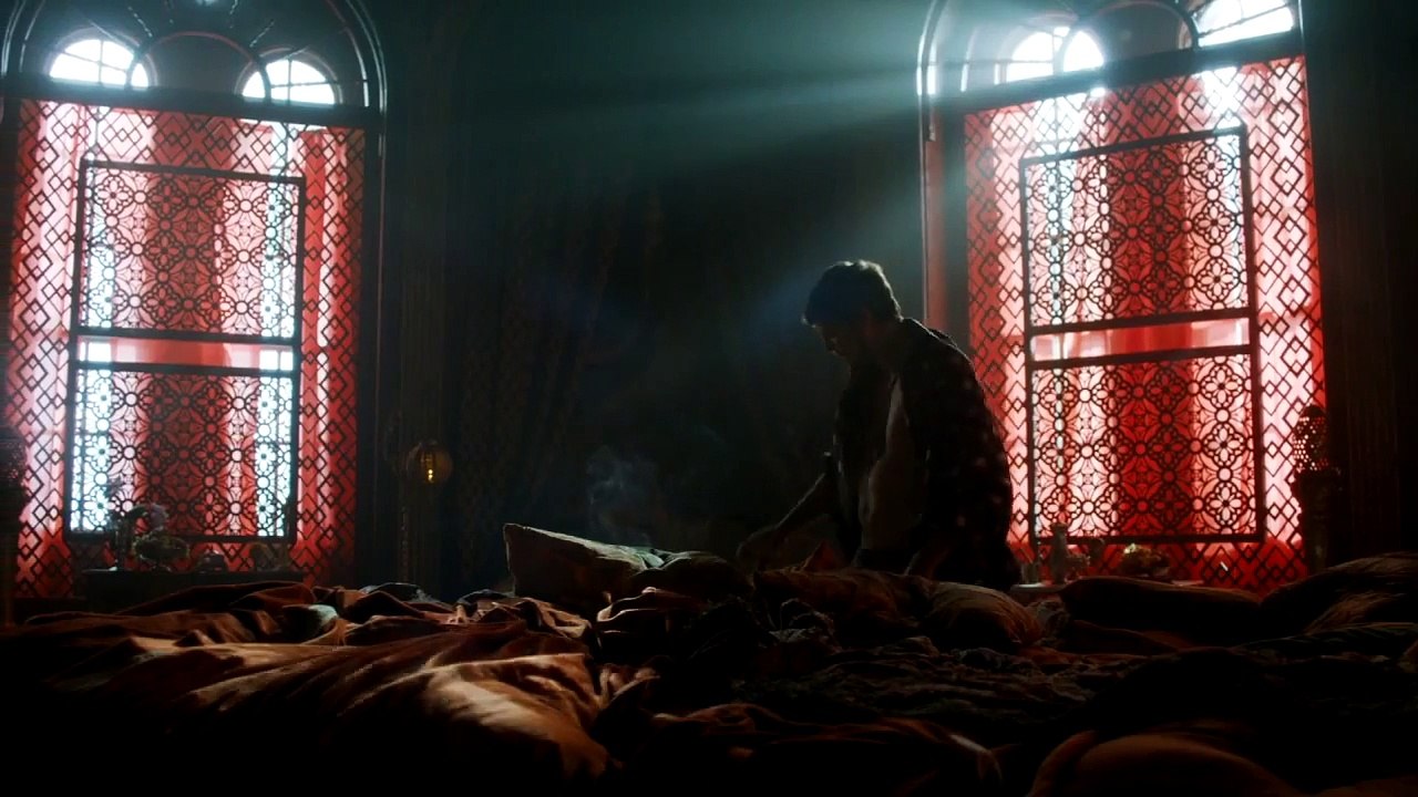Game of Thrones dévoile un nouveau bêtisier
