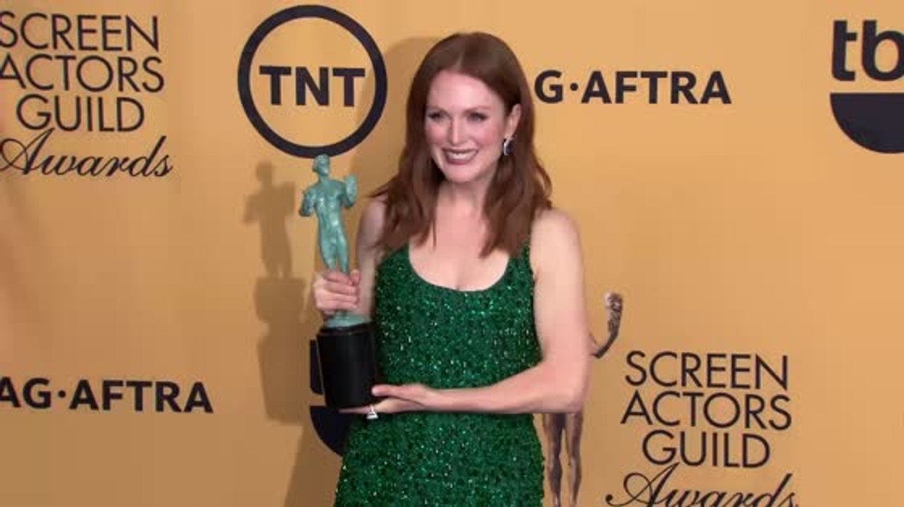 Julianne Moore Wins Our #WCW Woman Crush Wednesday