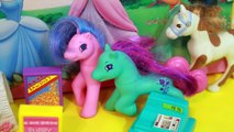 Barbie Collection TOYS Disney Princess Littlest Pet Shop, MLP, LPS Elsa Frozen Toby 1990's