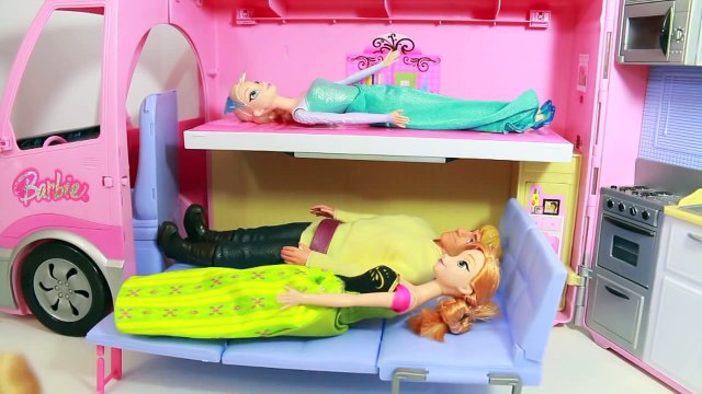 Barbie RV Motorhome FROZEN Elsa Anna Toy Review 2006 Mattel Barbie Party Bus AllToyCollector