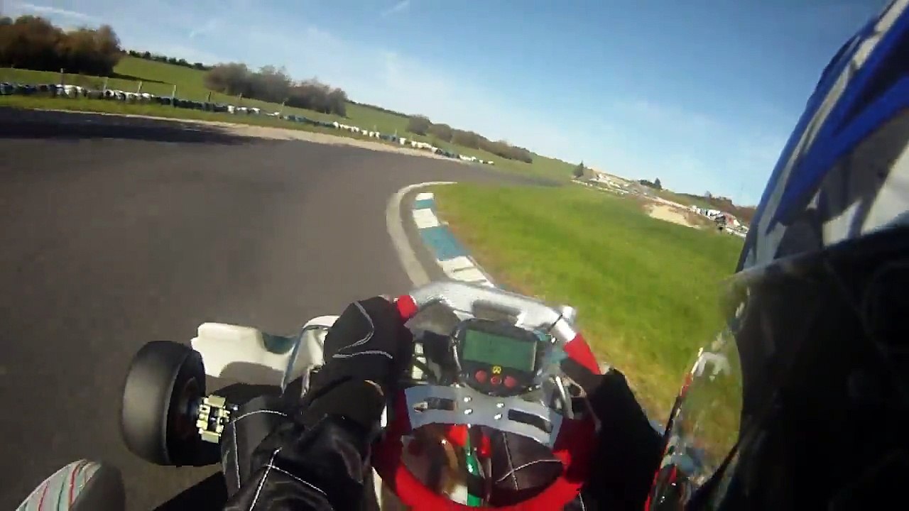 Karting TonyKart Rotax Max à Pusey le 29-10-2010_Run-5 (720p)
