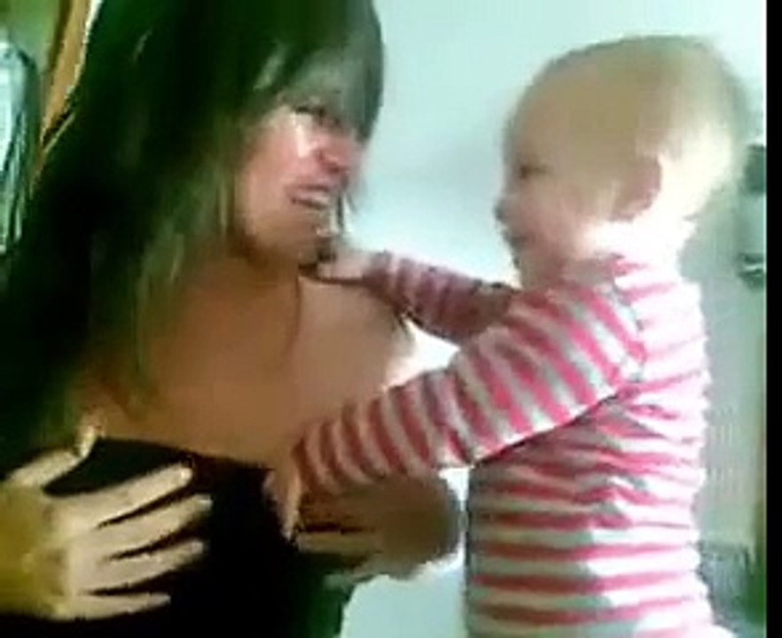 Bebek Doğuştan Çapkın