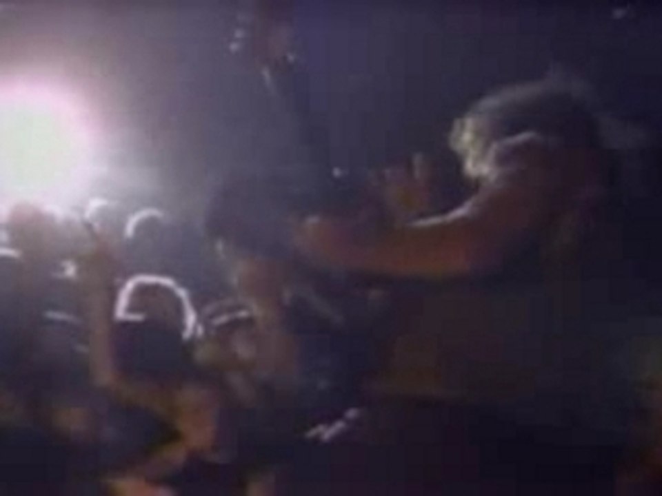 Nuclear assault - Brainwashed