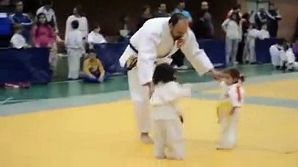 CUTEST KARATE FIGHT EVER!!!