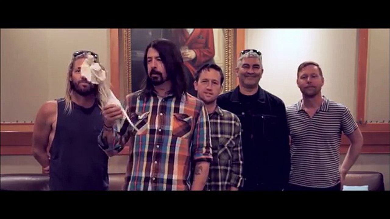 Foo Fighters Win Best International Group  BRIT Awards 2015