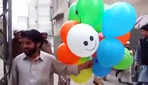 Mose flying with balloon
