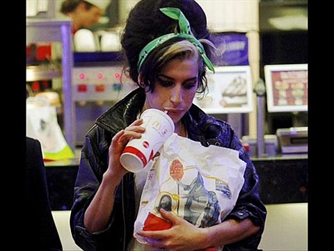 Amy Winehouse & Mark Ronson 'Valerie' -video by mohsinahmad