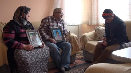 Zonguldak Evlat Edindikleri Oğulları Kaybolan Çift 19 Aydır Ağlıyor