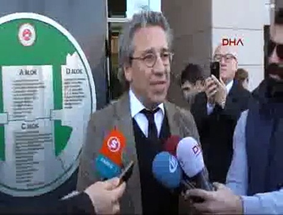 Can Dündar Adliye'de